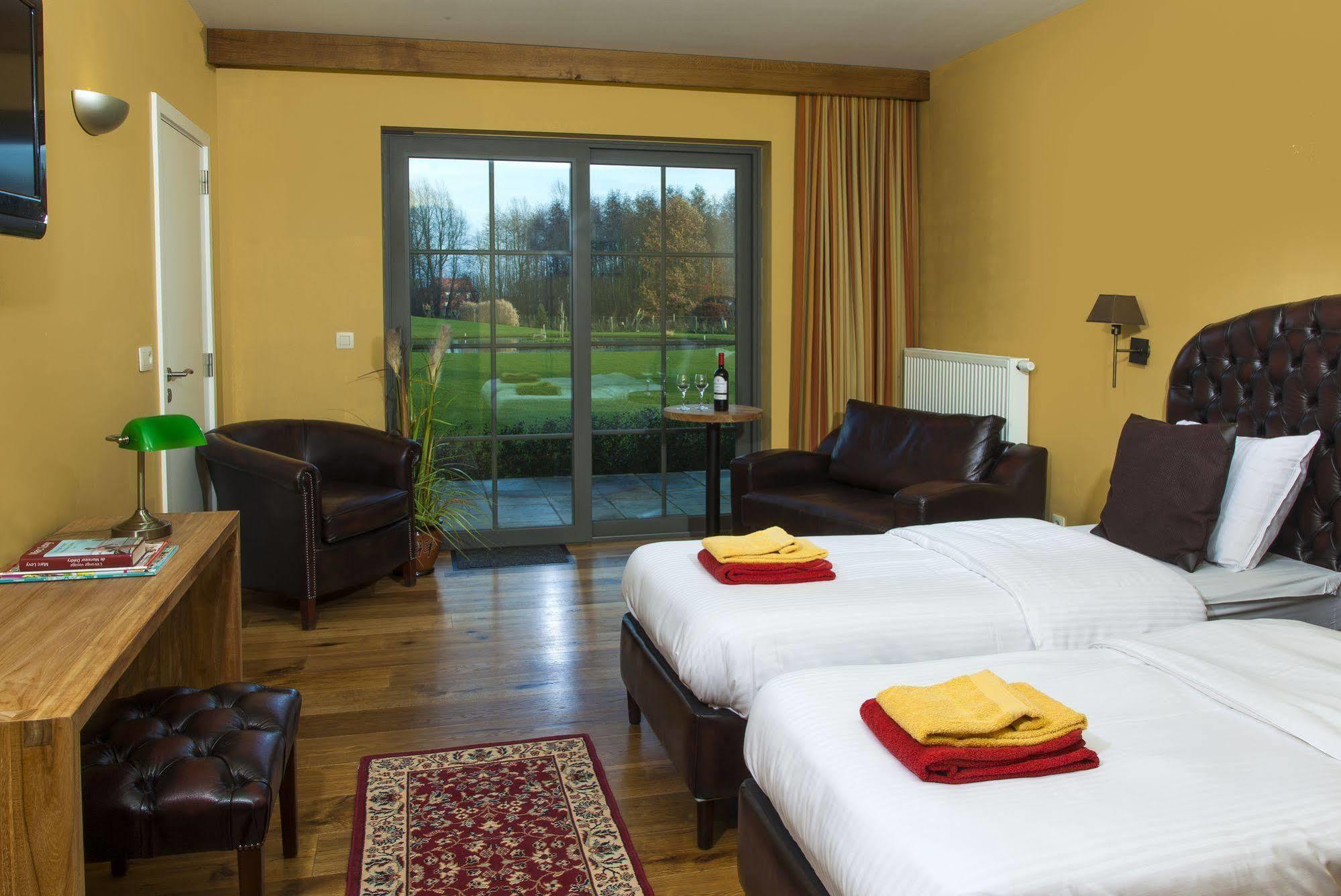 Country Lodge Hotel Moriaanshoofd Oudenaarde Exterior photo